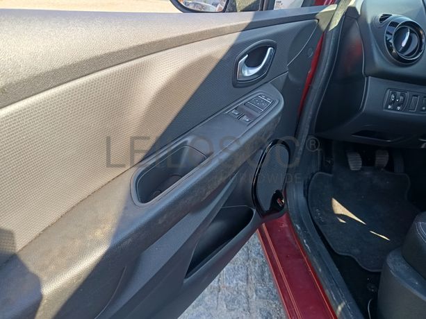 Renault Clio · Ano 2018