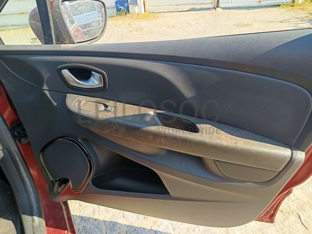 Renault Clio · Ano 2018