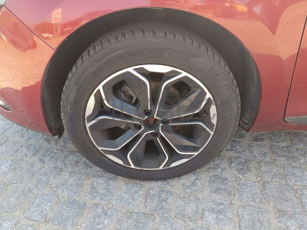 Renault Clio · Ano 2018