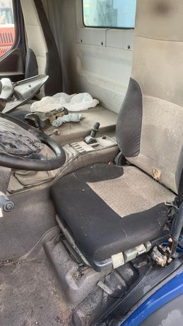 Renault Kerax 370.32 8x4 · Ano 2011