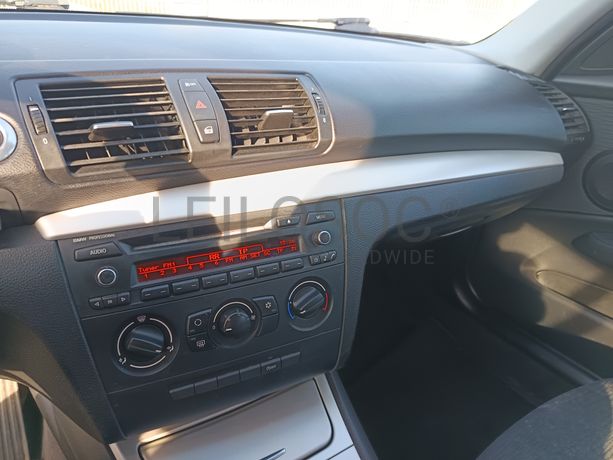 BMW 118d · Ano 2011