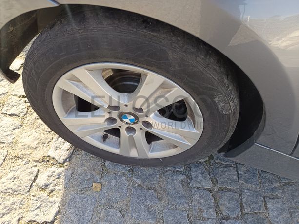 BMW 118d · Ano 2011