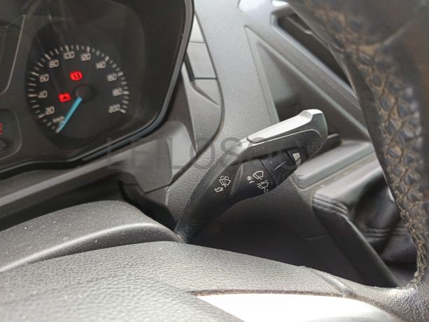 Ford Transit Custom · Ano 2014