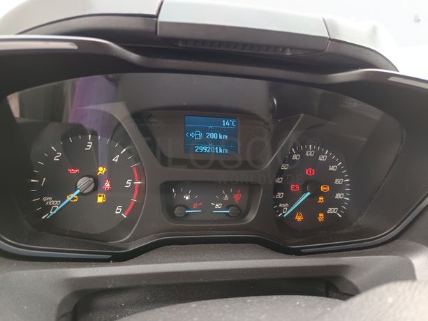 Ford Transit Custom · Ano 2014