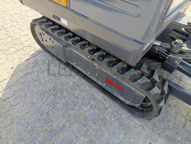 Mini Giratória Infront YFE20 · Ano 2023