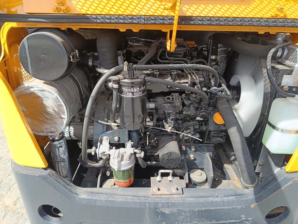 Mini Giratória Infront YFE20 · Ano 2023