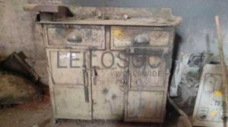 Mesa com Gavetas (Metálica)