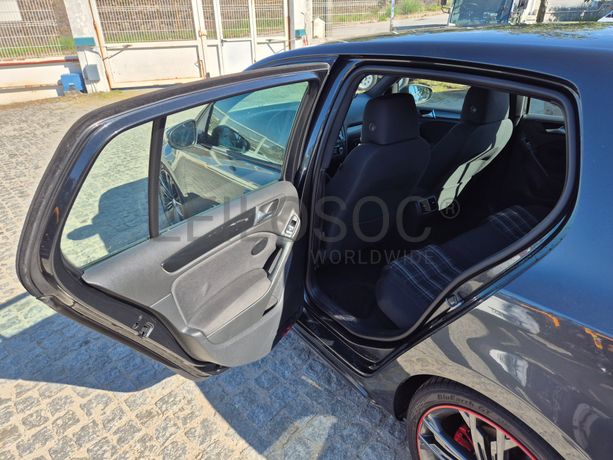 Volkswagen Golf · Ano 2009