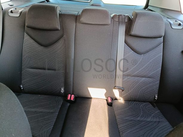 Peugeot 308 · Ano 2010