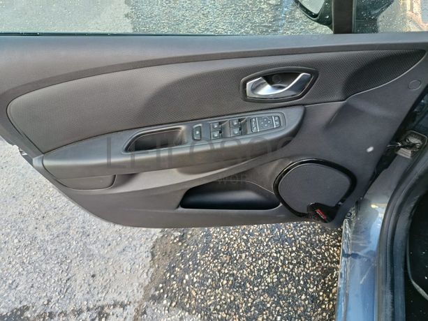 Renault Clio · Ano 2019