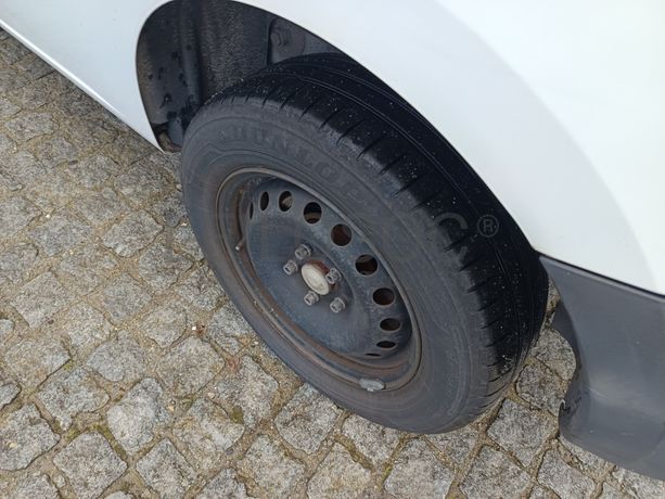 Renault Kangoo · Ano 2012