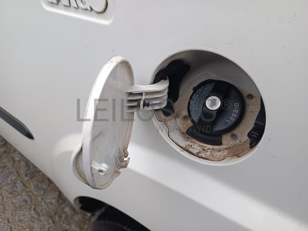 Fiat Doblo I Cargo (223) 1.9 JTD · Ano 2005