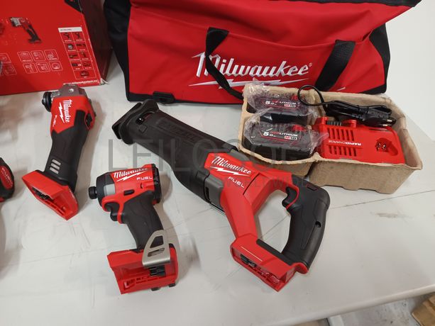 Kit Ferramentas Milwaukee