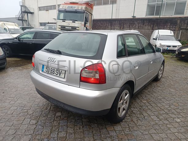 Audi A3 · Ano 2002
