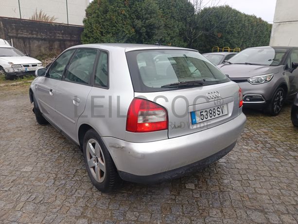 Audi A3 · Ano 2002