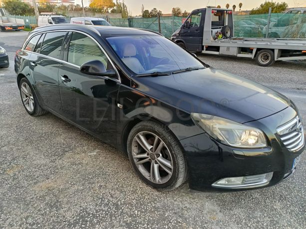 Opel Insígnia Sports Tourer · Ano 2011