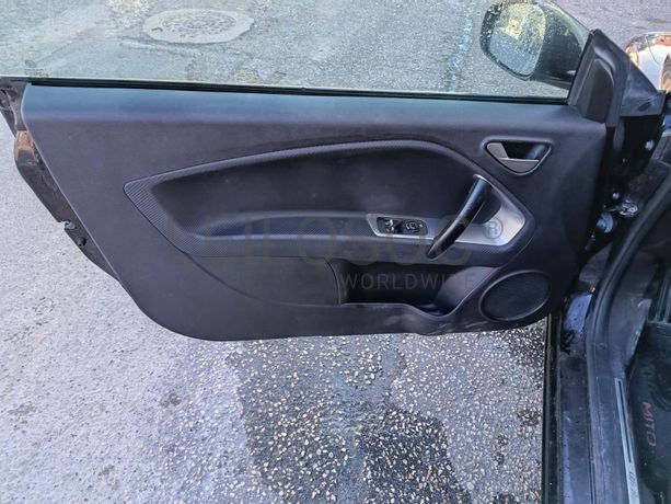 Alfa Romeo Mito · Ano 2011