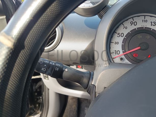 Peugeot 107 · Ano 2006