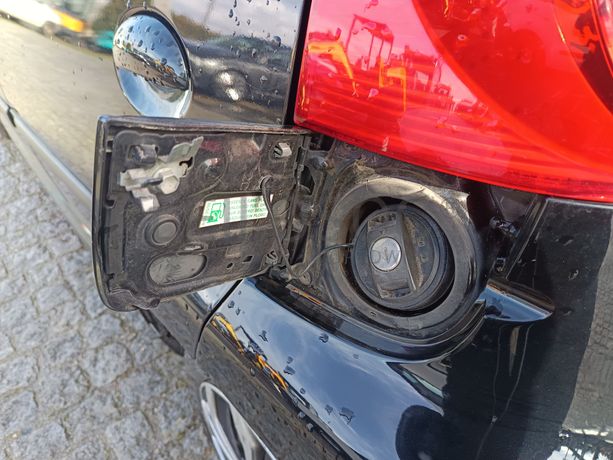 Peugeot 107 · Ano 2006