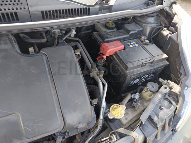 Peugeot 107 · Ano 2006