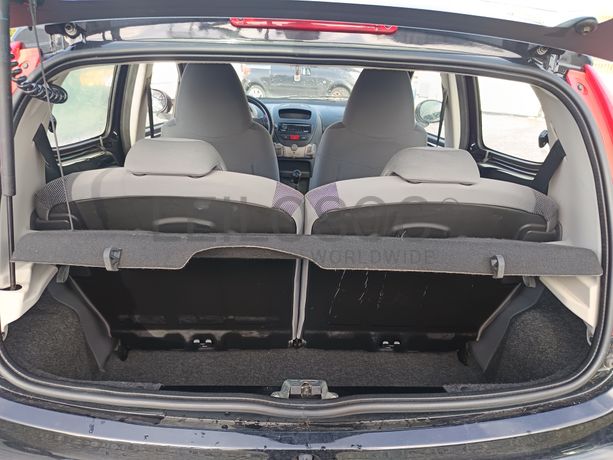 Peugeot 107 · Ano 2006