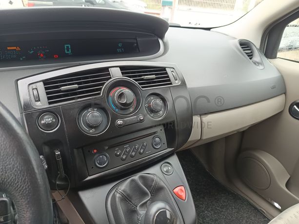 Renault Scénic · Ano 2004