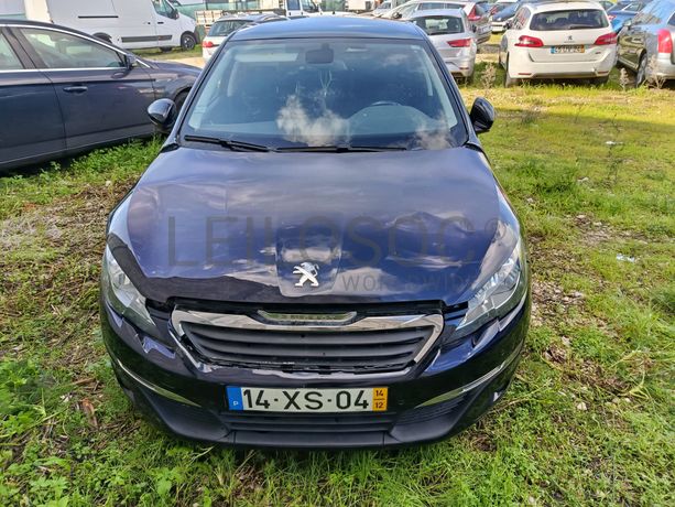 Peugeot 308 · Ano 2014