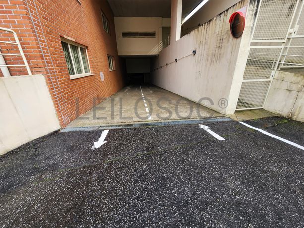 Garagem · Boavista, Porto