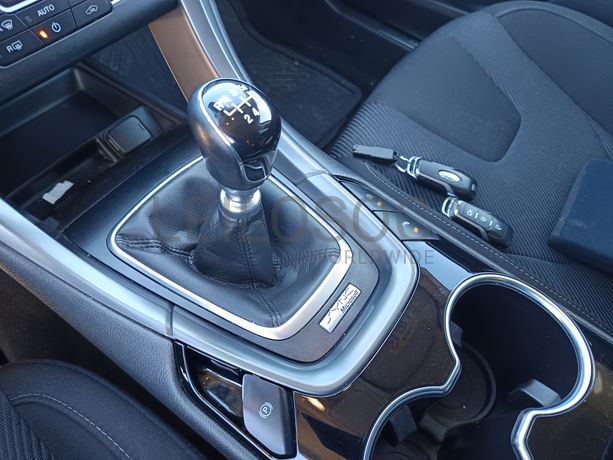 Ford Mondeo · Ano 2016