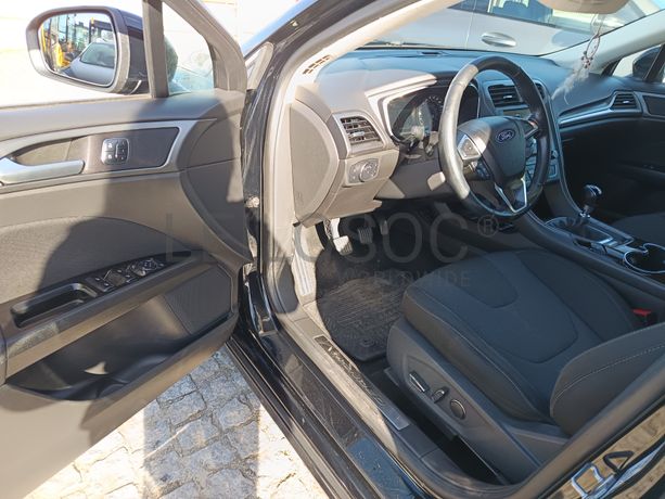 Ford Mondeo · Ano 2016