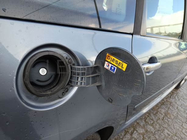 Peugeot 307 1.6 HDI · Ano 2007