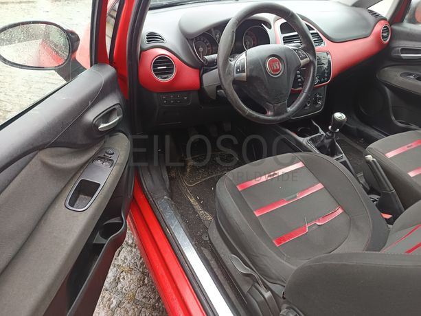 Fiat Punto EVO 1.4 16V · Ano 2010