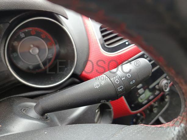 Fiat Punto EVO 1.4 16V · Ano 2010