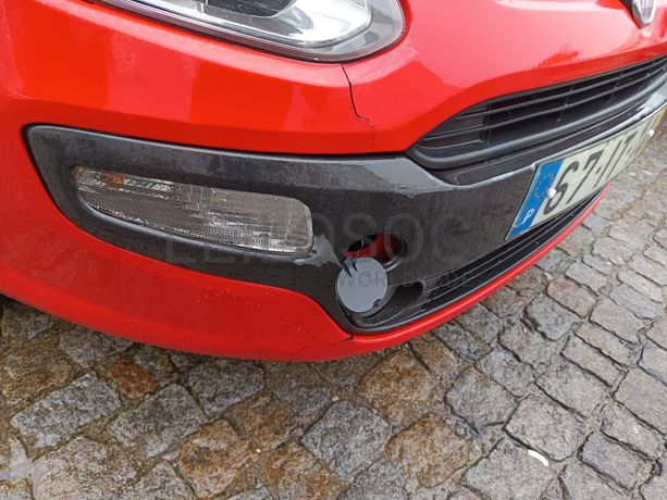 Fiat Punto EVO 1.4 16V · Ano 2010