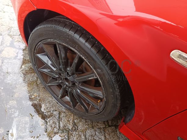 Fiat Punto EVO 1.4 16V · Ano 2010