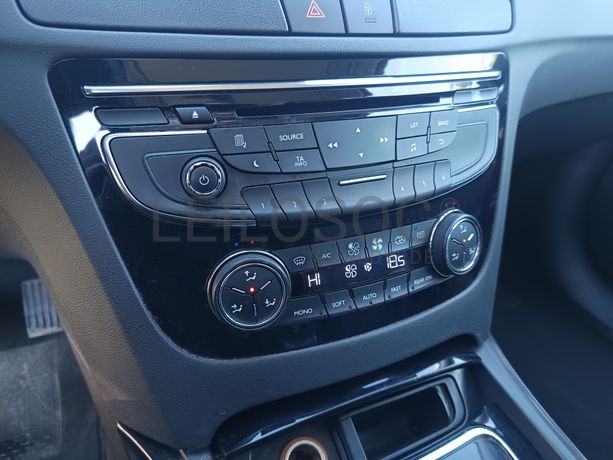 Peugeot 508 · Ano 2013 RXH