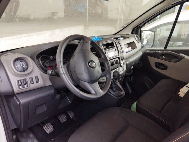 Renault Traffic 1.6 DCi · Ano 2016