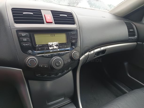 Honda Accord · Ano 2006