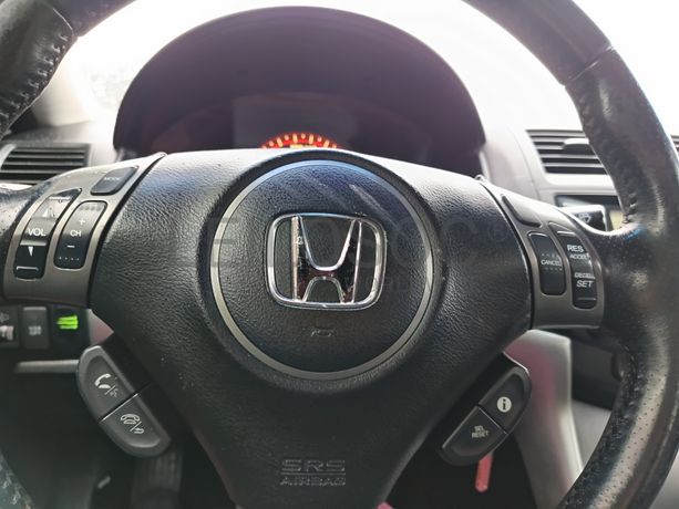 Honda Accord · Ano 2006