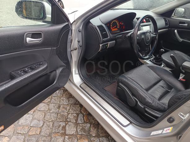 Honda Accord · Ano 2006