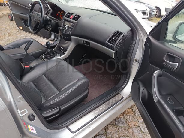 Honda Accord · Ano 2006