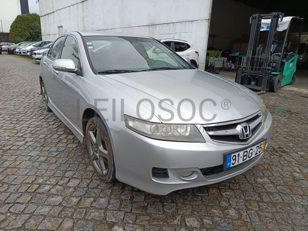 Honda Accord · Ano 2006