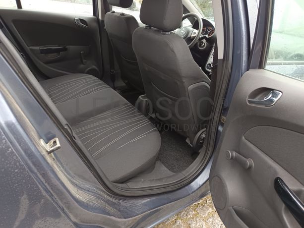 Opel Corsa · Ano 2010