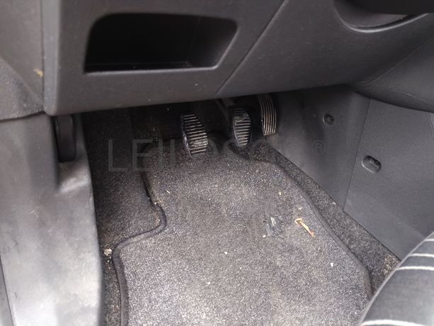 Opel Corsa · Ano 2010