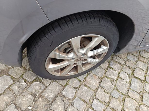 Opel Corsa · Ano 2021