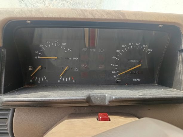 Land Rover Discovery 2.5 TDI 4x4 · Ano 1992