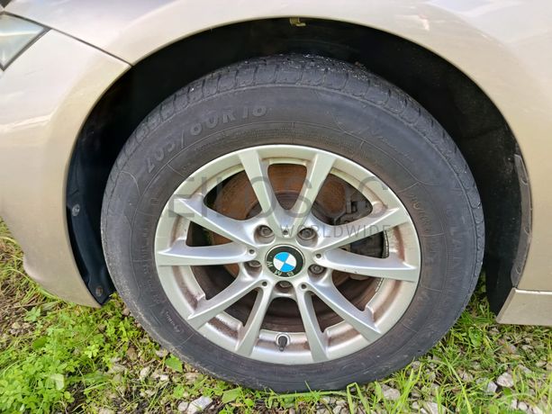 BMW 320 d · Ano 2013