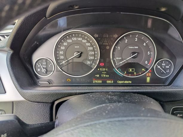 BMW 320 d · Ano 2013