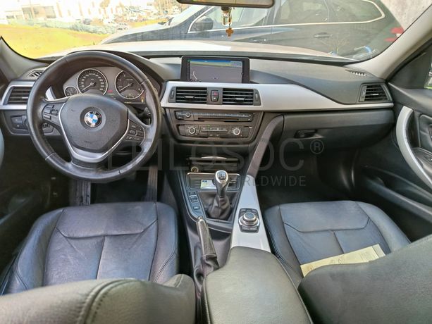 BMW 320 d · Ano 2013