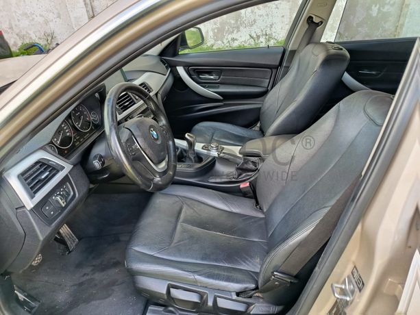 BMW 320 d · Ano 2013